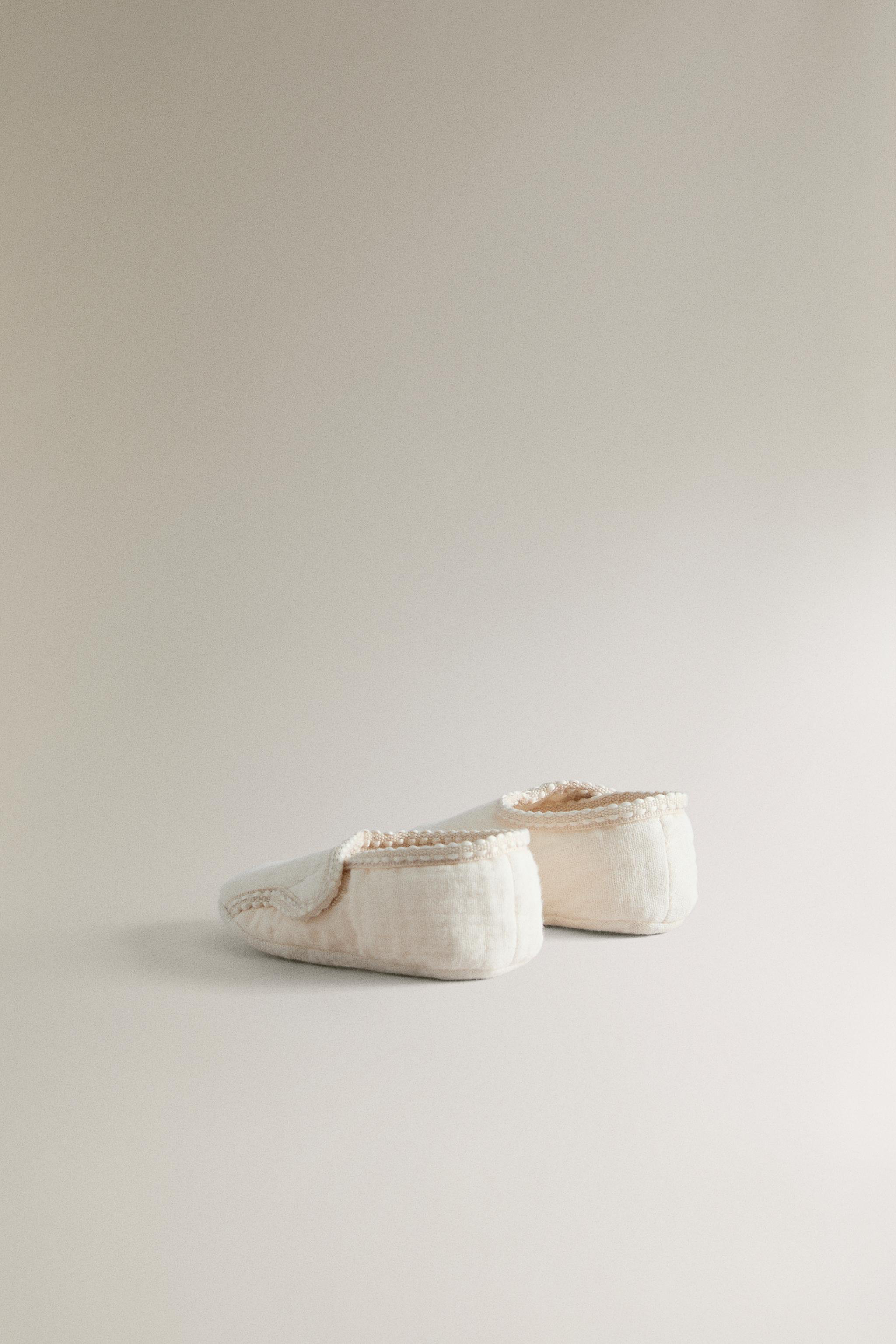CHAUSSONS TISSU